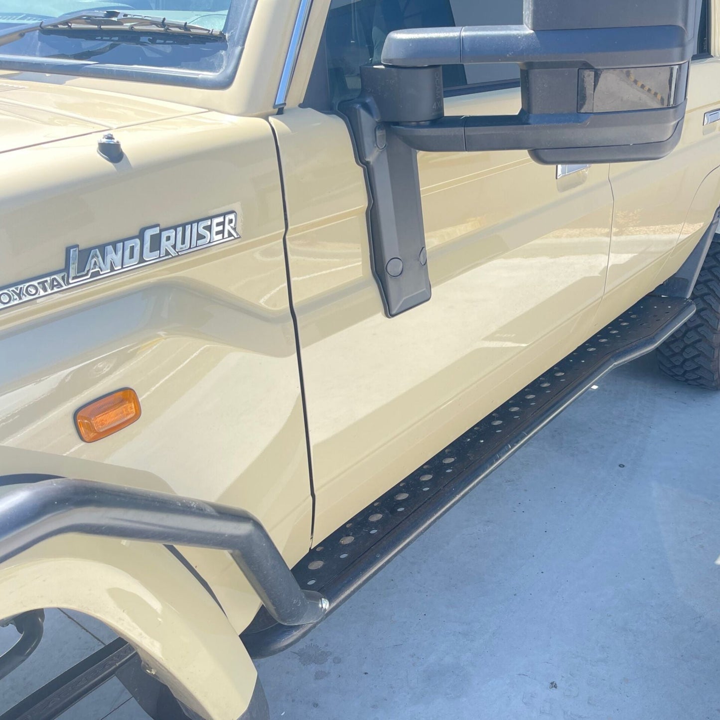 79 Series Dual Cab Toyota Landcruiser Revolution Rock Sliders & Rails