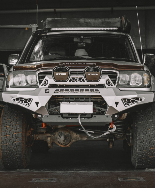 Predator bull bar to suit, Landcruiser 105 series 1998-2007