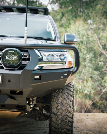 Toyota LandCruiser 200 Series Facelift Bull Bar (2016–2021) - Image 8