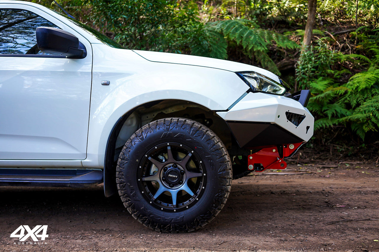 Predator bar MUX MY21 with optional lights, colour coding and Hoop