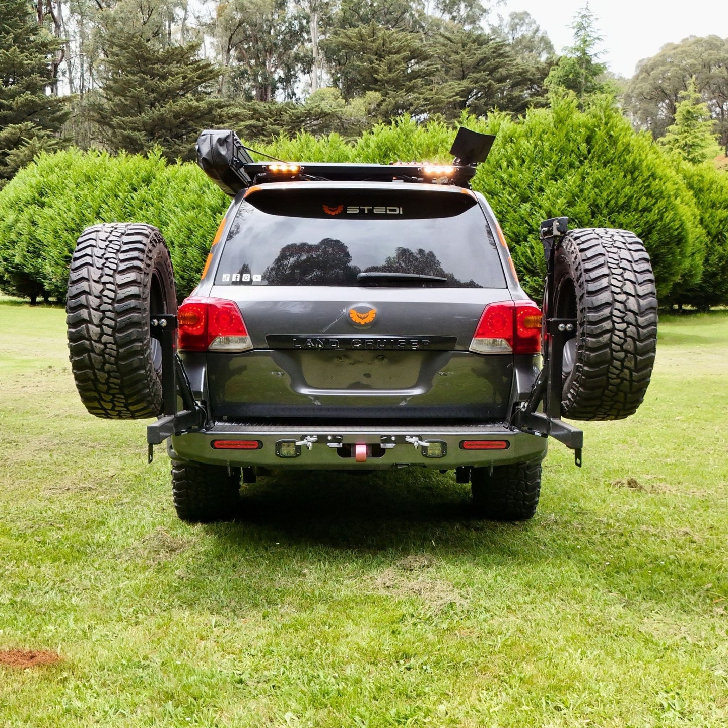 200 Series Toyota Landcruiser 'V2' Rear Bar