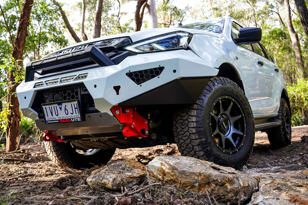 Predator bar MUX MY21 with optional lights, colour coding and Hoop