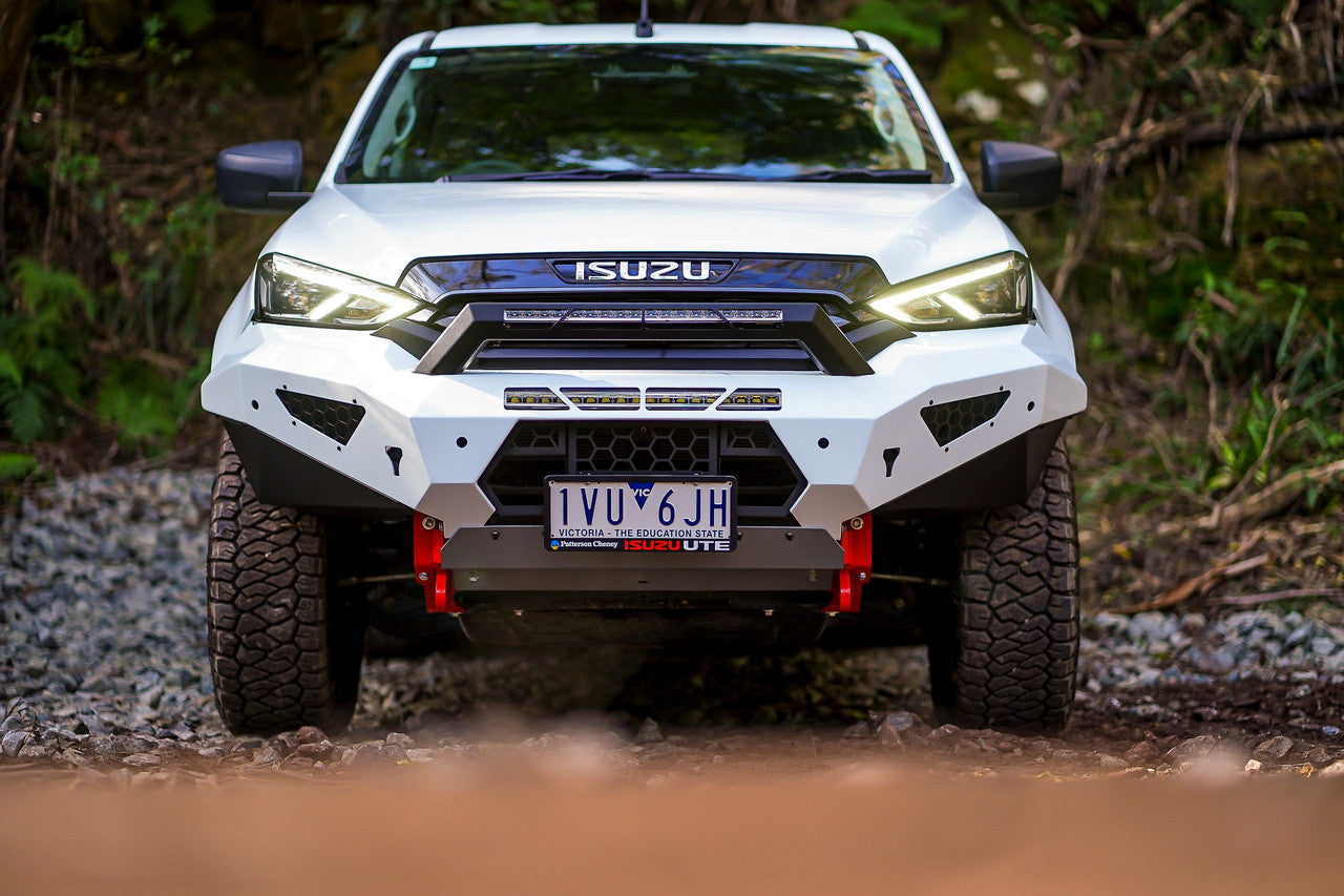 Predator bar MUX MY21 with optional lights, colour coding and Hoop
