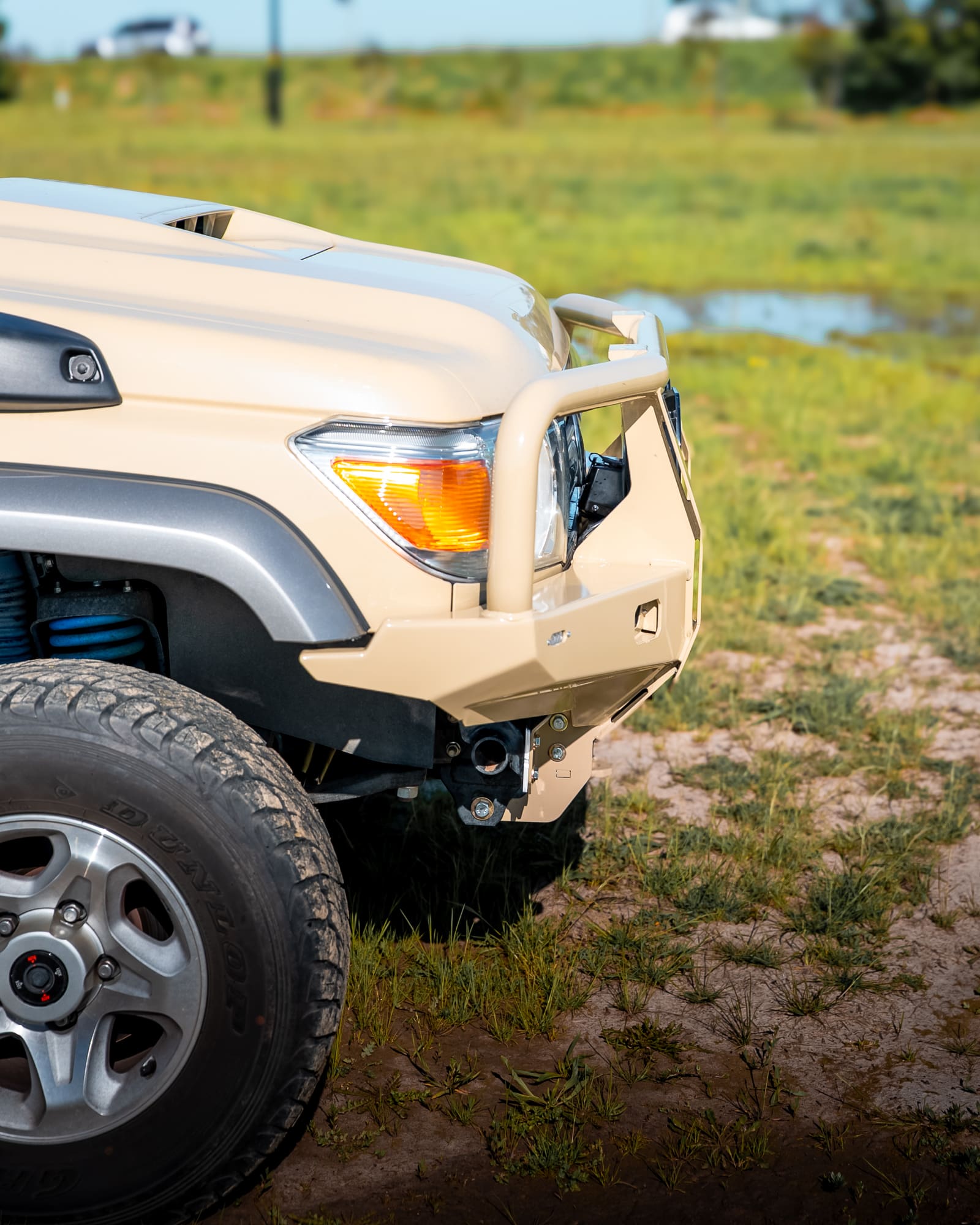 70 Series Bull Bar - Pre-Facelift (2007-2024) - Image 16