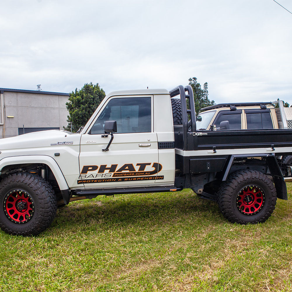 Toyota LandCruiser 79/76 Series FLAT Rock Sliders / Side Steps