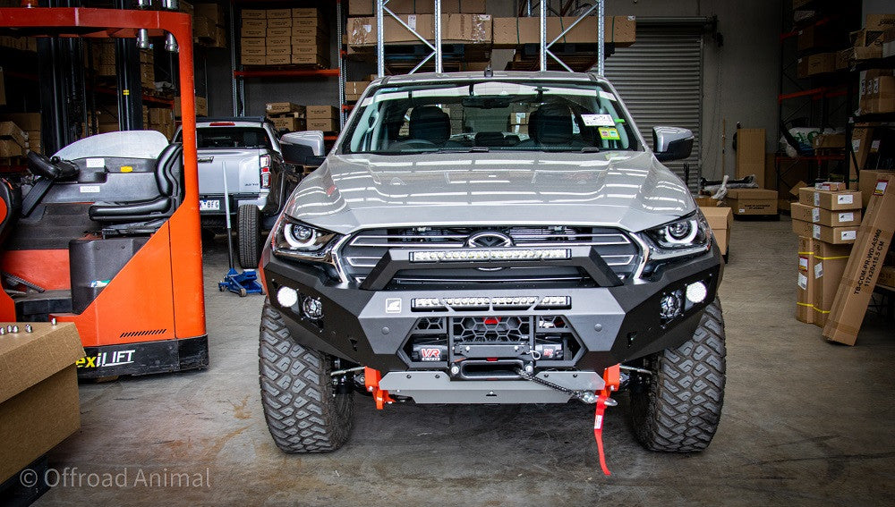 BT50 Predator bar with optional stealth hoop and lights