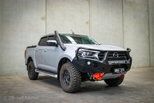 BT50 Toro with optional 22" light