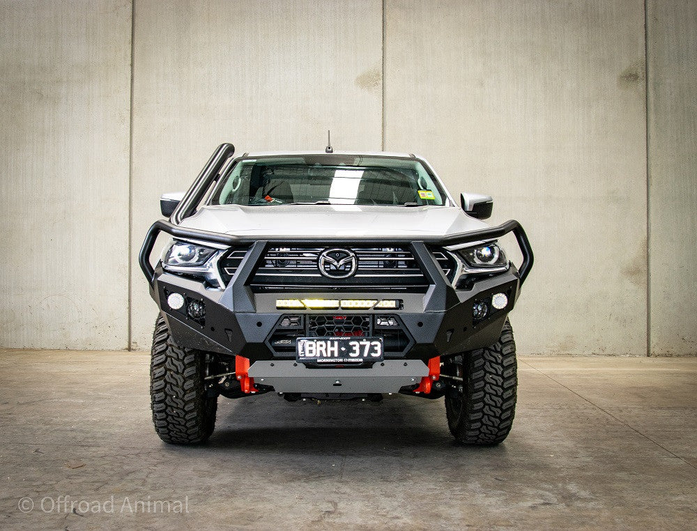 BT50 Toro with optional 22" light