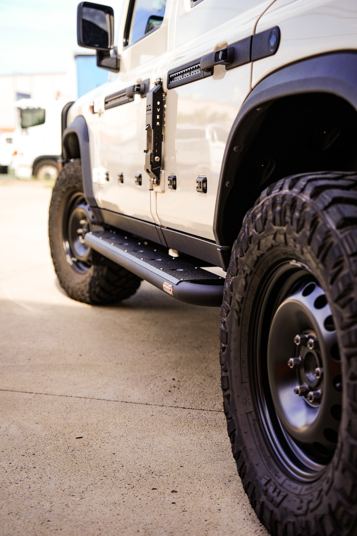Ineos Grenadier Station Wagon Rock Sliders - Flat