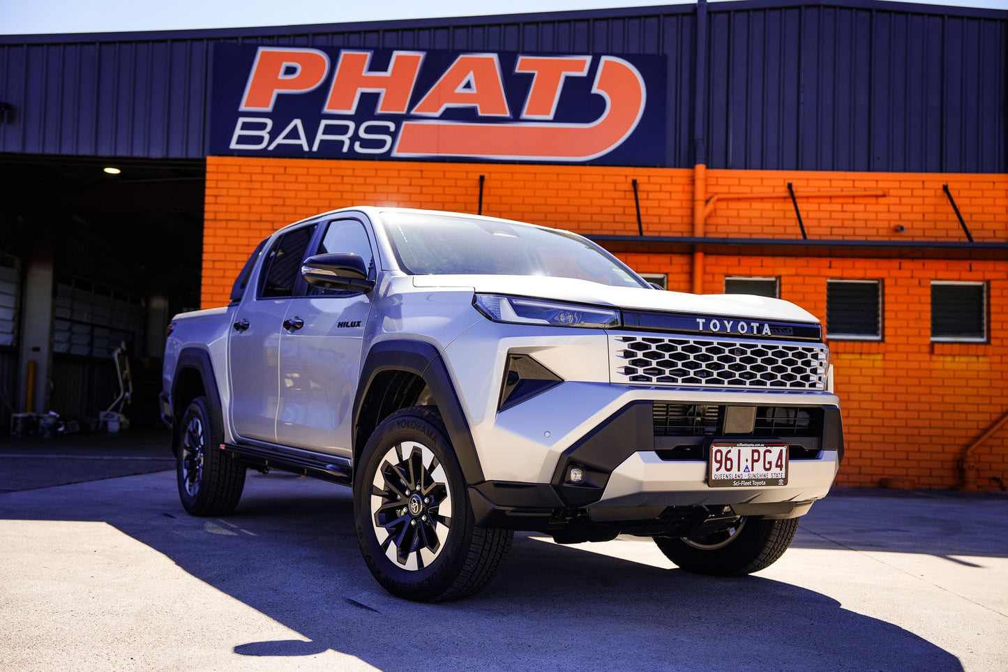 Toyota Hilux N90 2025+ ANGLED Rock Sliders / Side Steps - P/C Ally Checkerplate Tread