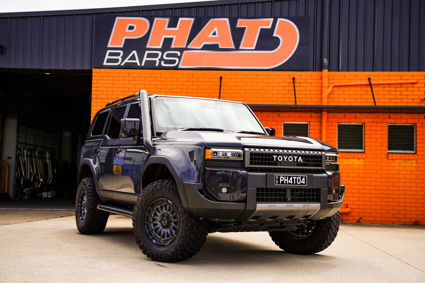 Toyota Prado 250 Series FLAT Rock Sliders