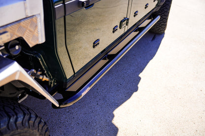 Ineos Grenadier Quartermaster Rock Sliders - Angled