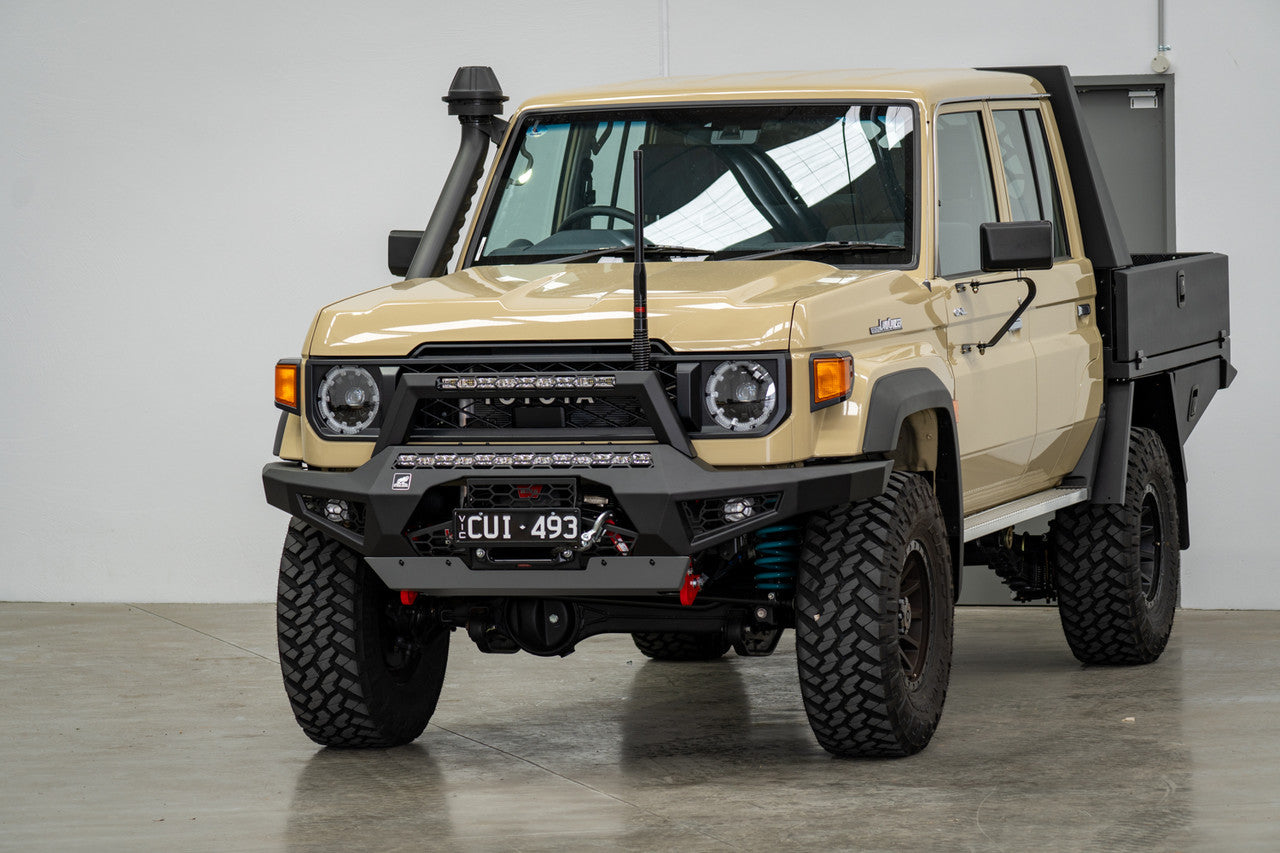 Predator bar to suit 70 series with Stealth hoop