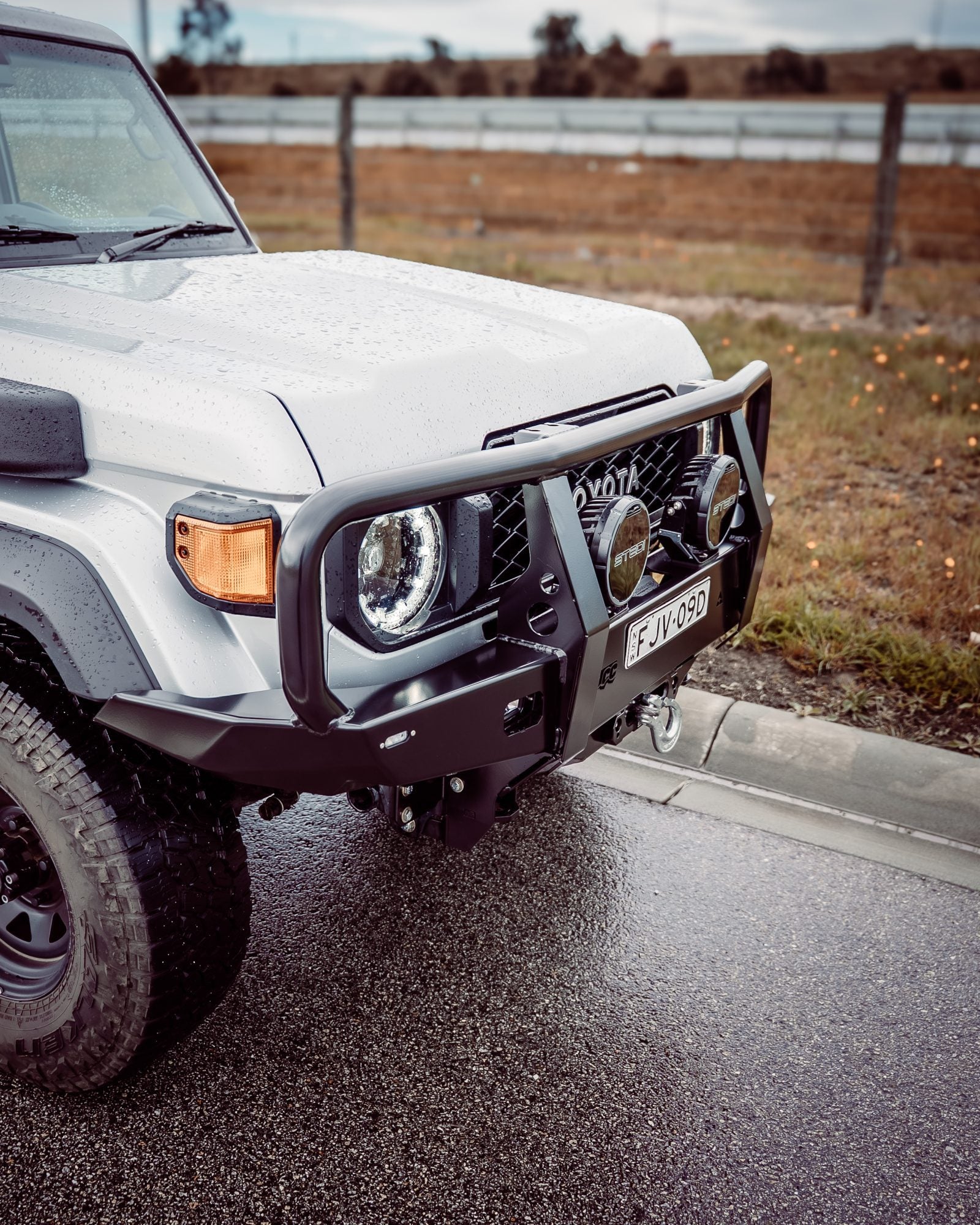70 Series Single Cab Bull Bar - Facelift (2024 - Present) - Image 6