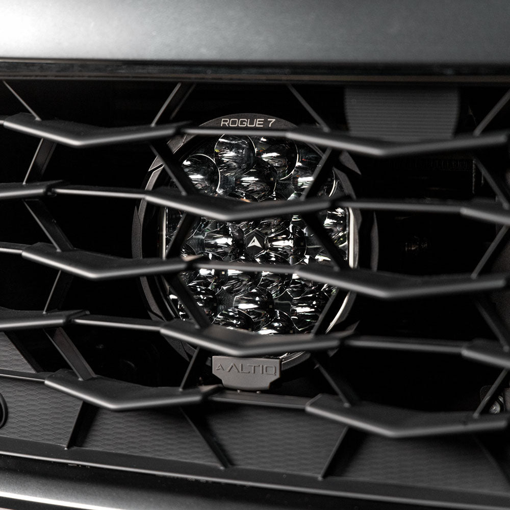 ALTIQ™ GEN3 D-MAX LED 7' Spot Light Stealth Kit