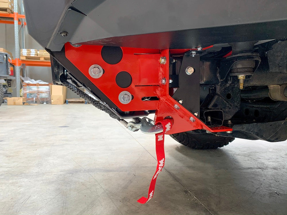 Tow points integrated on Chassis mounts