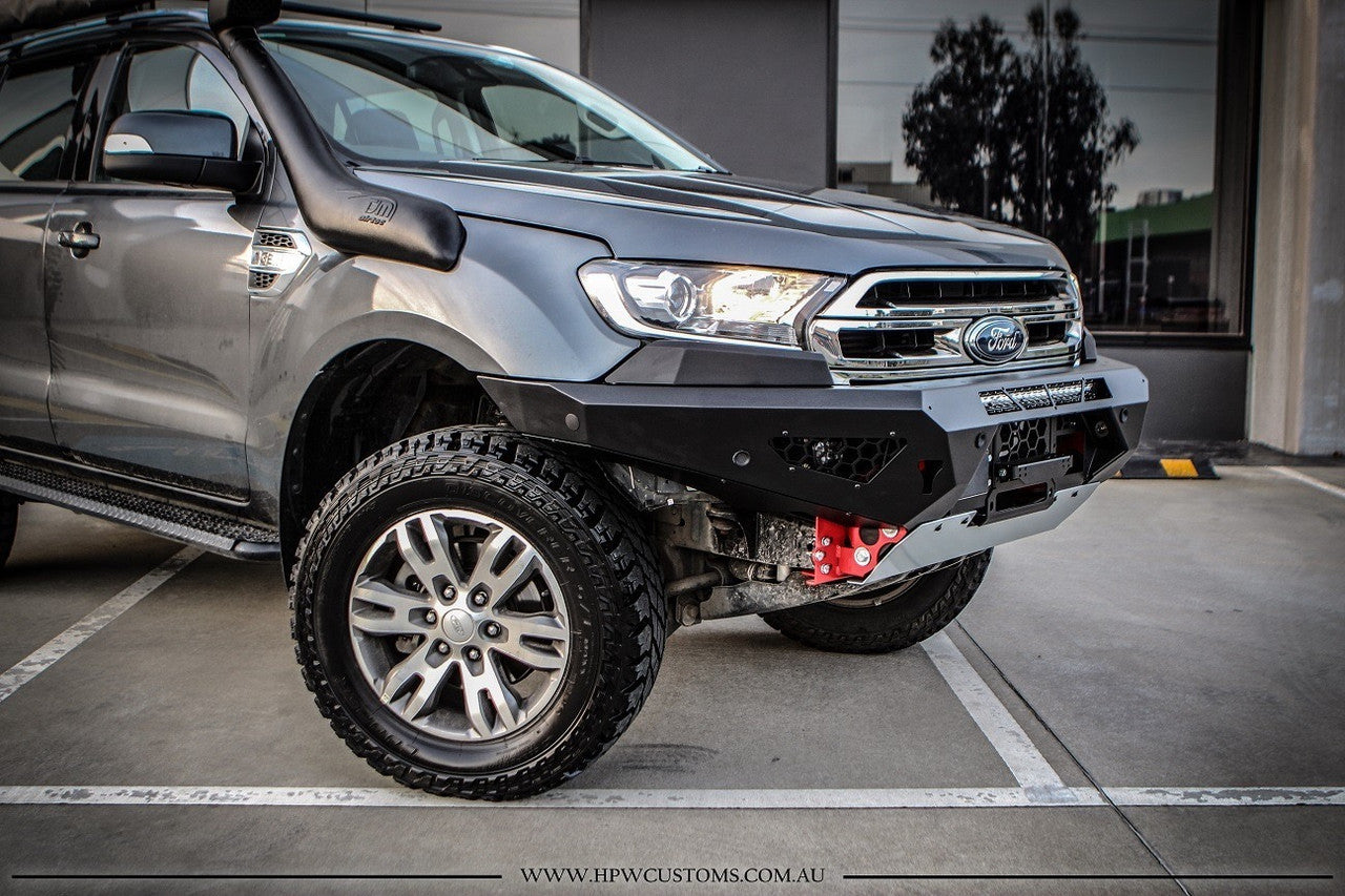 Predator bar on Ford Everest