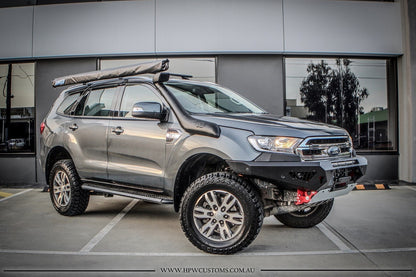 Predator bar on Ford Everest