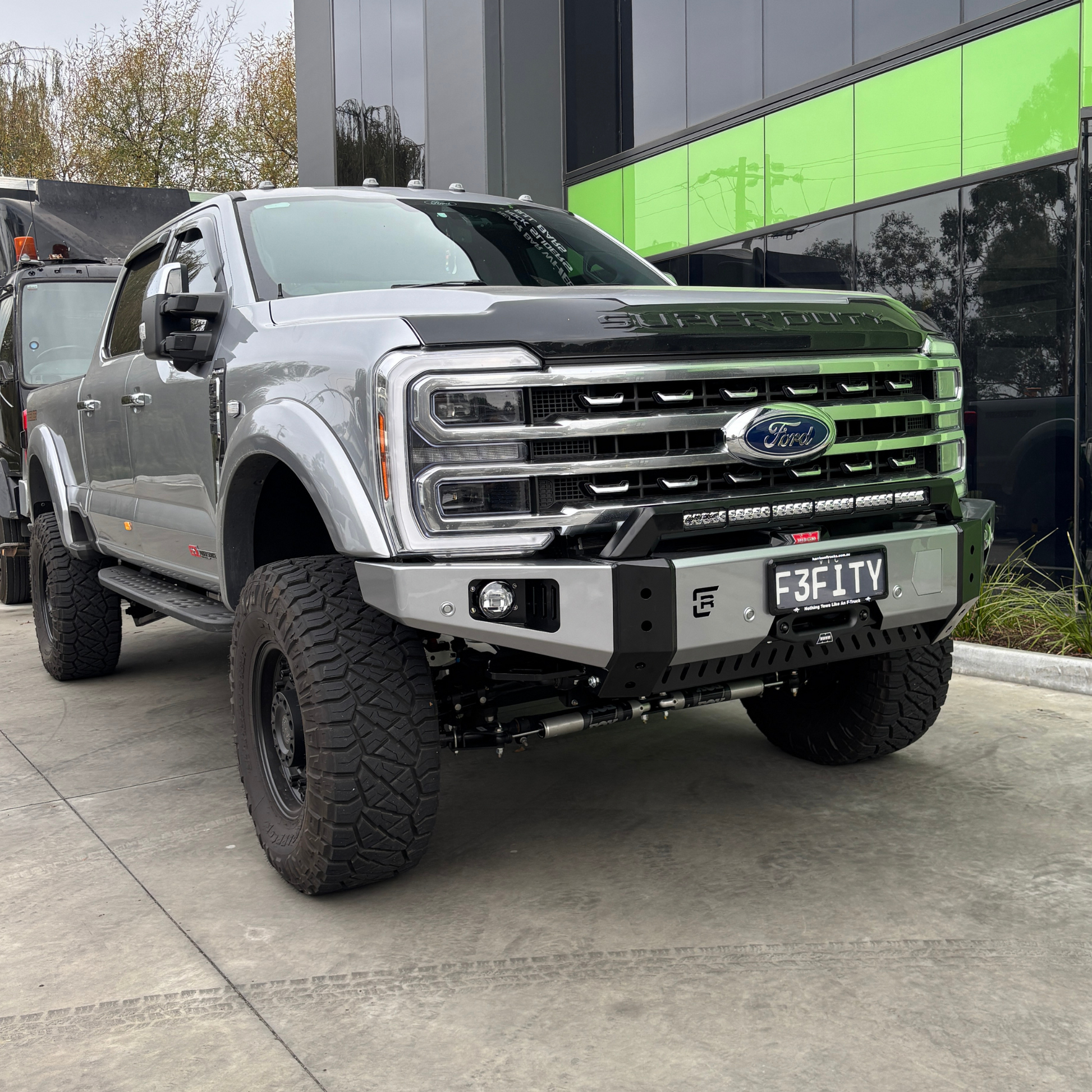 Ford F250 / F350 Winter (Low Line) Bull Bar