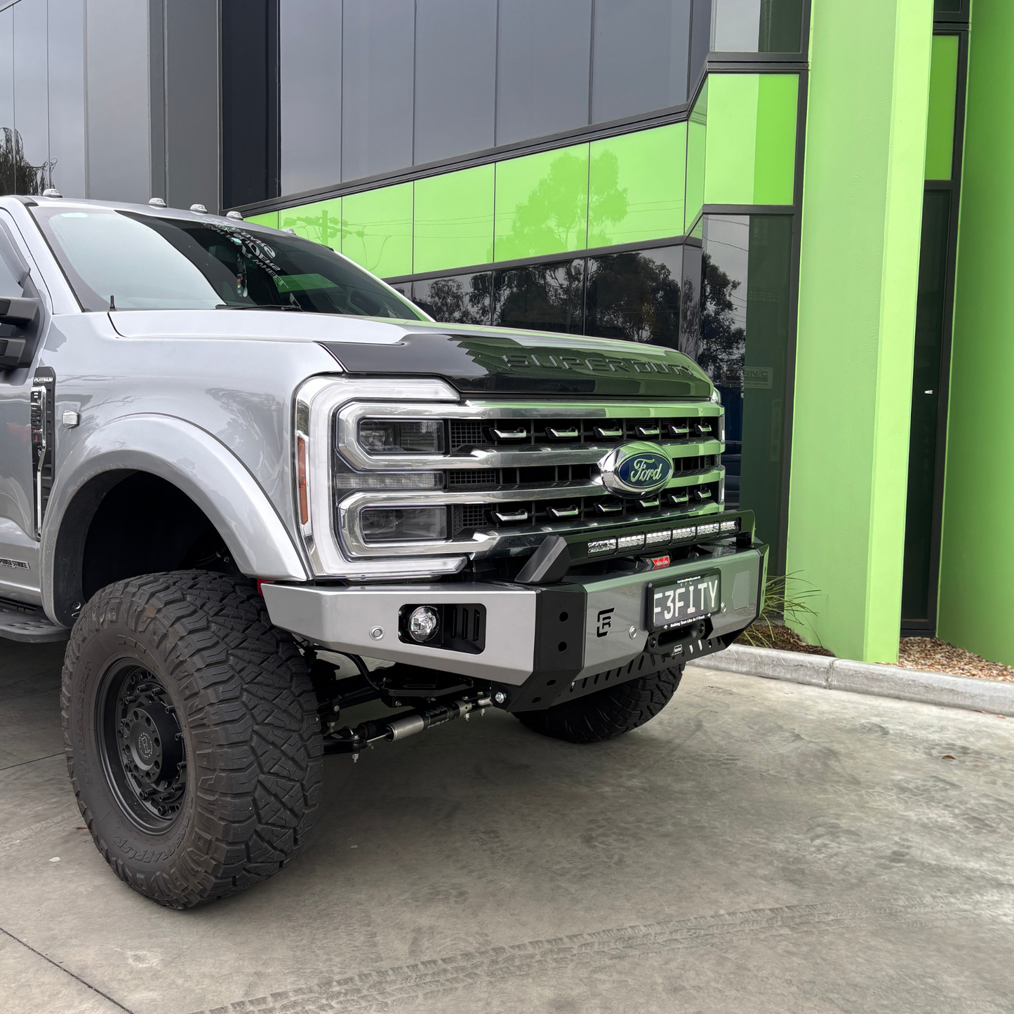 Ford F250 / F350 Winter (Low Line) Bull Bar
