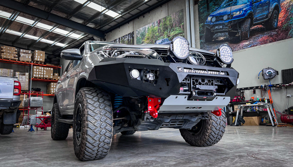 Toyota Fortuner Predator bar