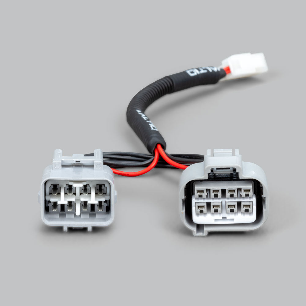 Mitsubishi QE & QF Pajero - High Beam Piggy Back Adaptor
