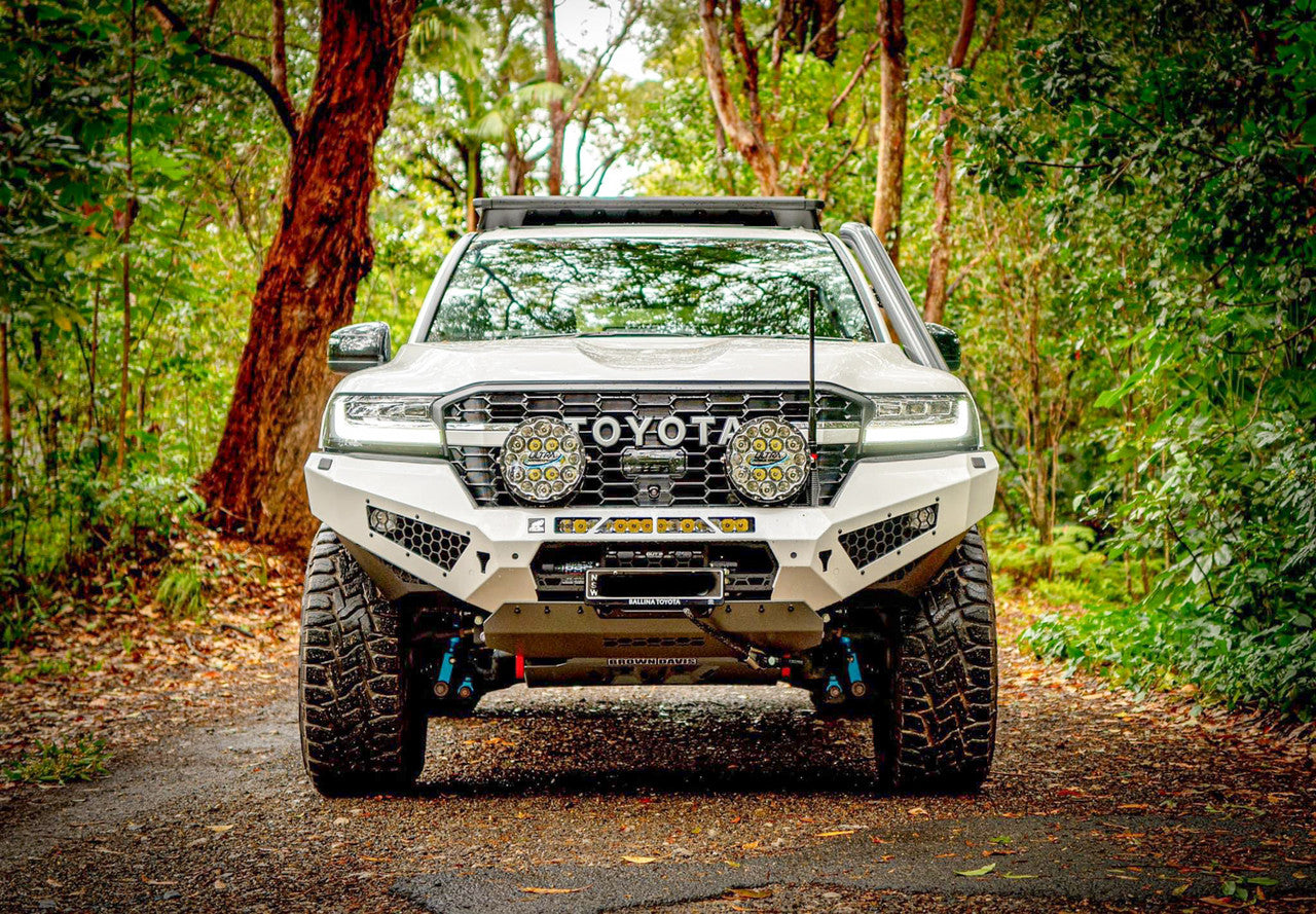Predator Bull bar, To suit Toyota Land Cruiser 300 Series, 2021 on