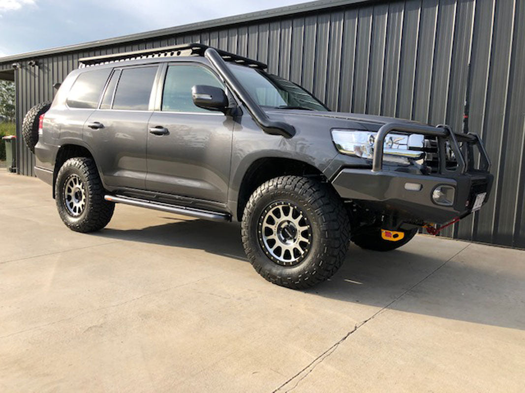 Toyota LandCruiser 200 Series Snorkel 'Mid Entry'