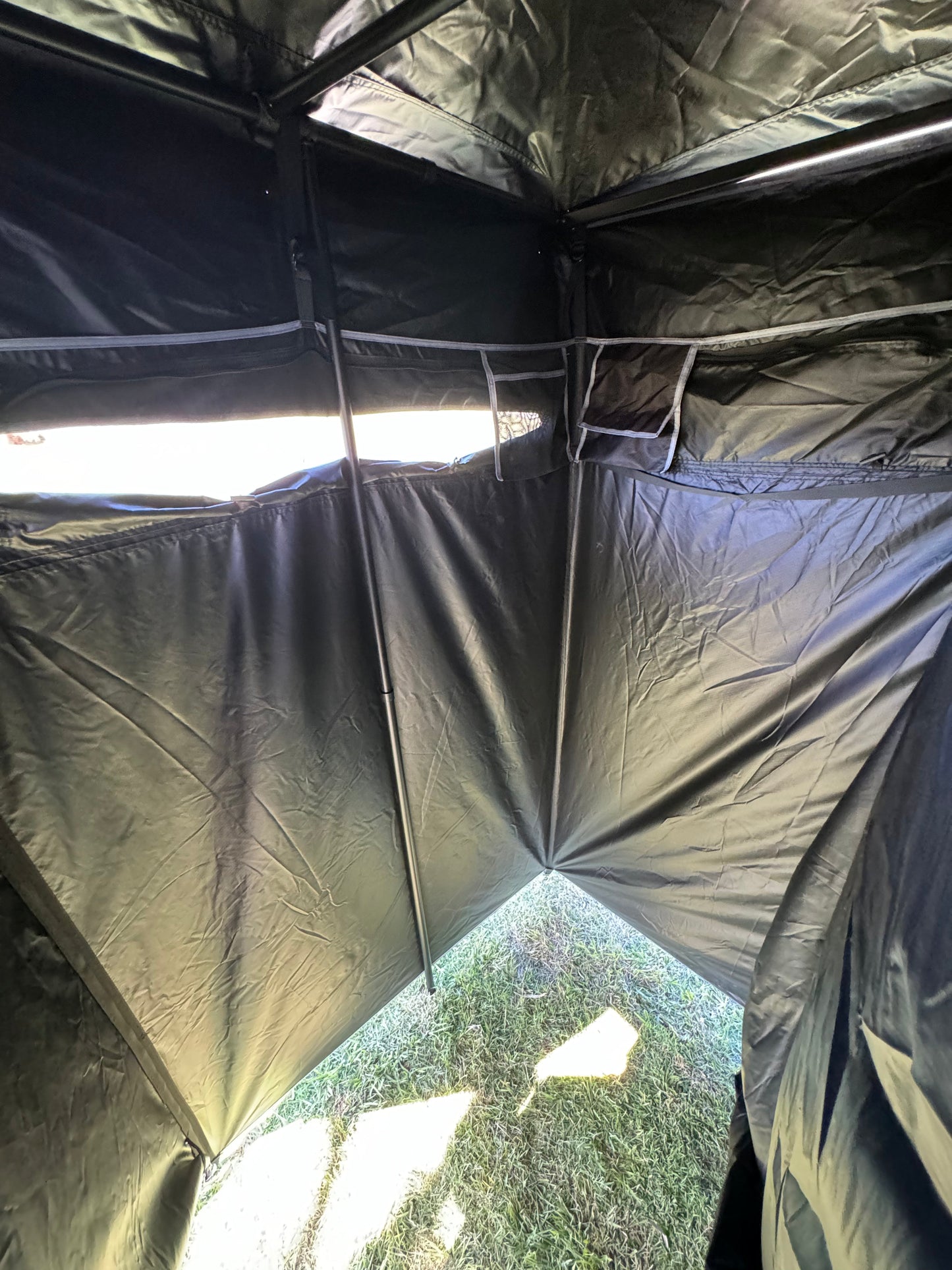 Outback Tourer Double Shower Awning