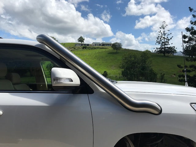 Toyota LandCruiser 200 Series Snorkel 'Mid Entry'