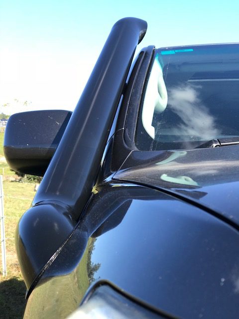 Toyota LandCruiser 200 Series Snorkel 'Mid Entry'