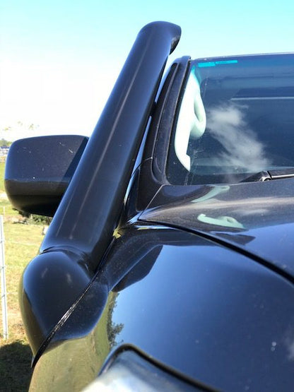 Toyota LandCruiser 200 Series Snorkel 'Mid Entry'