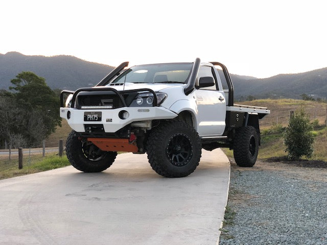 Toyota Hilux N70 Twin Snorkels