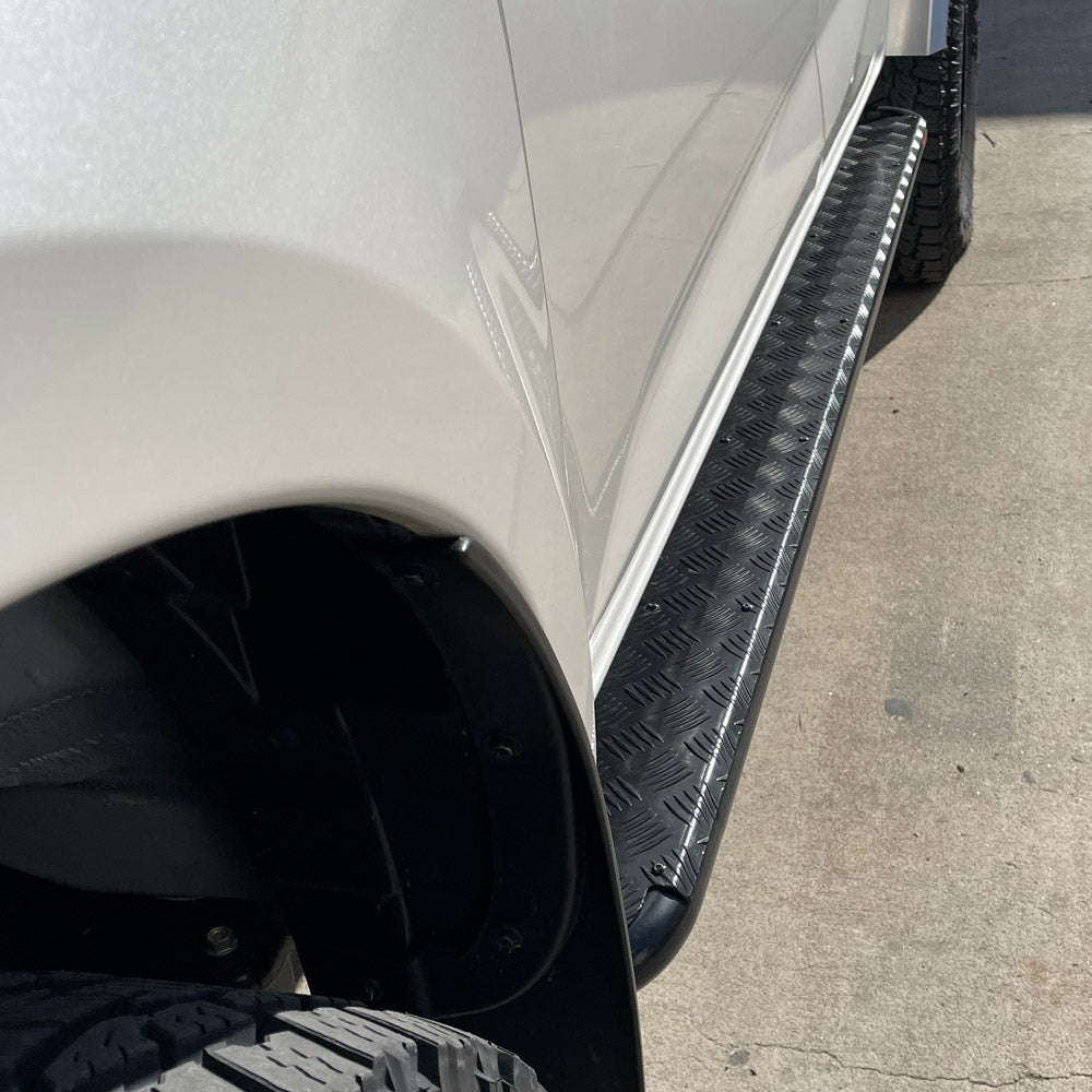 ISUZU D-Max 2021+ FLAT Rock Sliders / Side Steps - P/C Ally Checkerplate Tread
