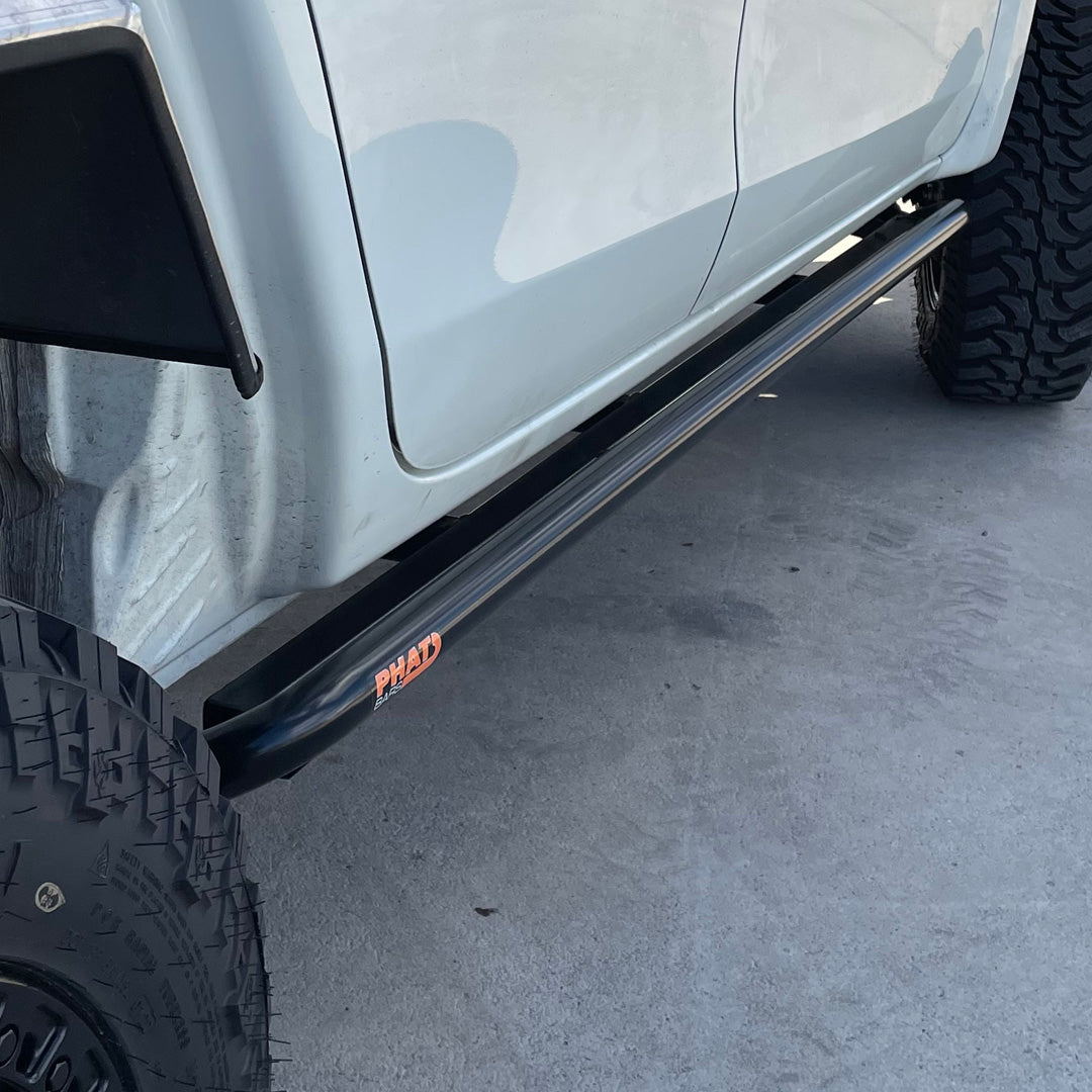 Mitsubishi Triton MR 2018+ ANGLED Rock Sliders / Side Steps - P/C Ally Checkerplate Tread