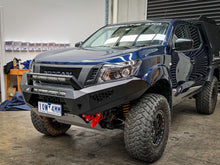 Offroad Animal Predator bar Nissan Navara NP300 with stealth hoop and 2 lights