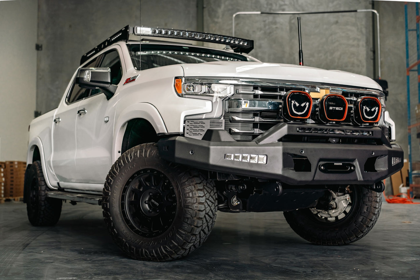 Outback Kitters 2022+ Chev Silverado 1500 Pre Runner Bar