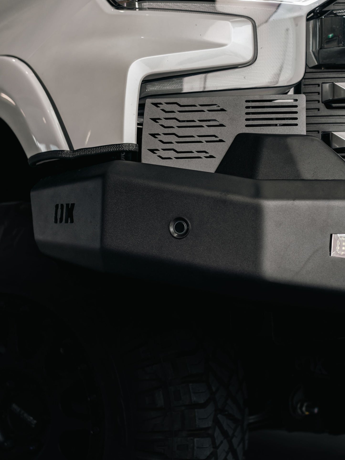Outback Kitters 2022+ Chev Silverado 1500 Pre Runner Bar