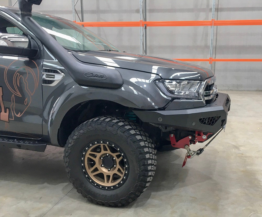 Predator bar on Ford Everest