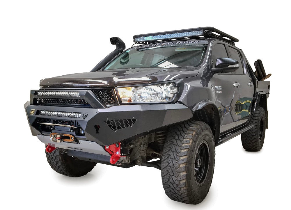 Predator Bull bar Hilux N80 with Stealth top hoop