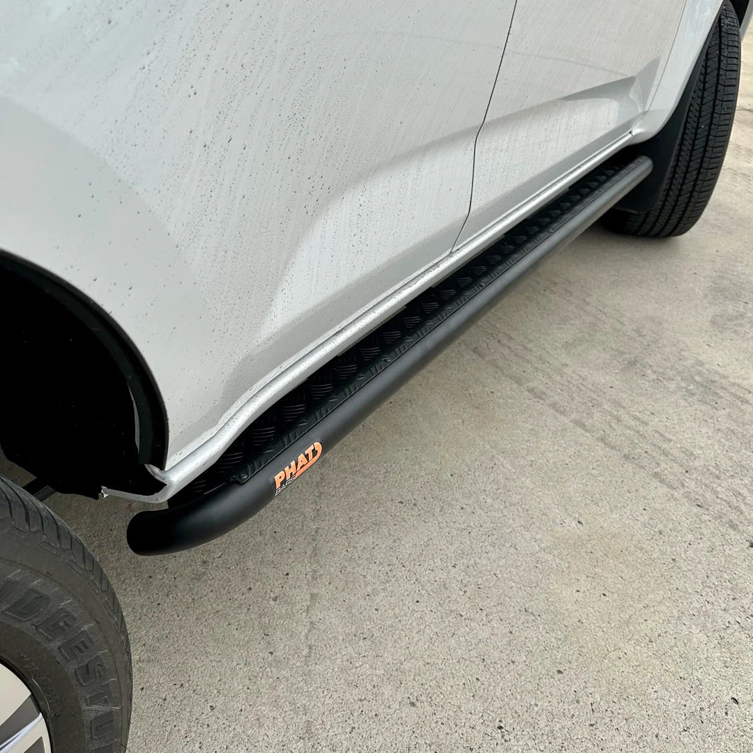 ISUZU MU-X 2021+ Rock Sliders / Side Steps