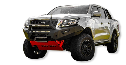 Navara MY21 Predator bar with optional light bar fitted and stealth hoop