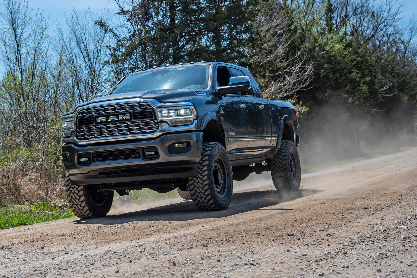 BDS Suspension 5.5' Lift Kit with Radius Arms to suit Ram 2500 (19-26)