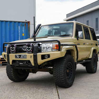 76 Series, 78 Series, 79 Series Toyota Landcruiser Dallas Bull Bar