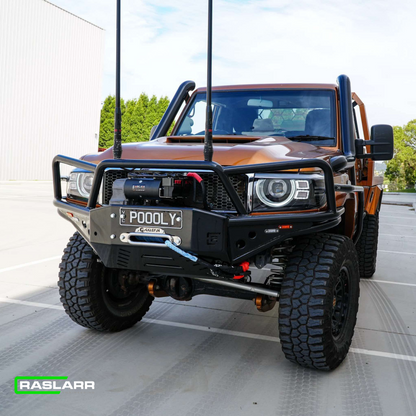 70 Series Toyota Landcruiser POOLY Bull Bar