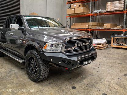 Ram predator bar with optional integrated light bar