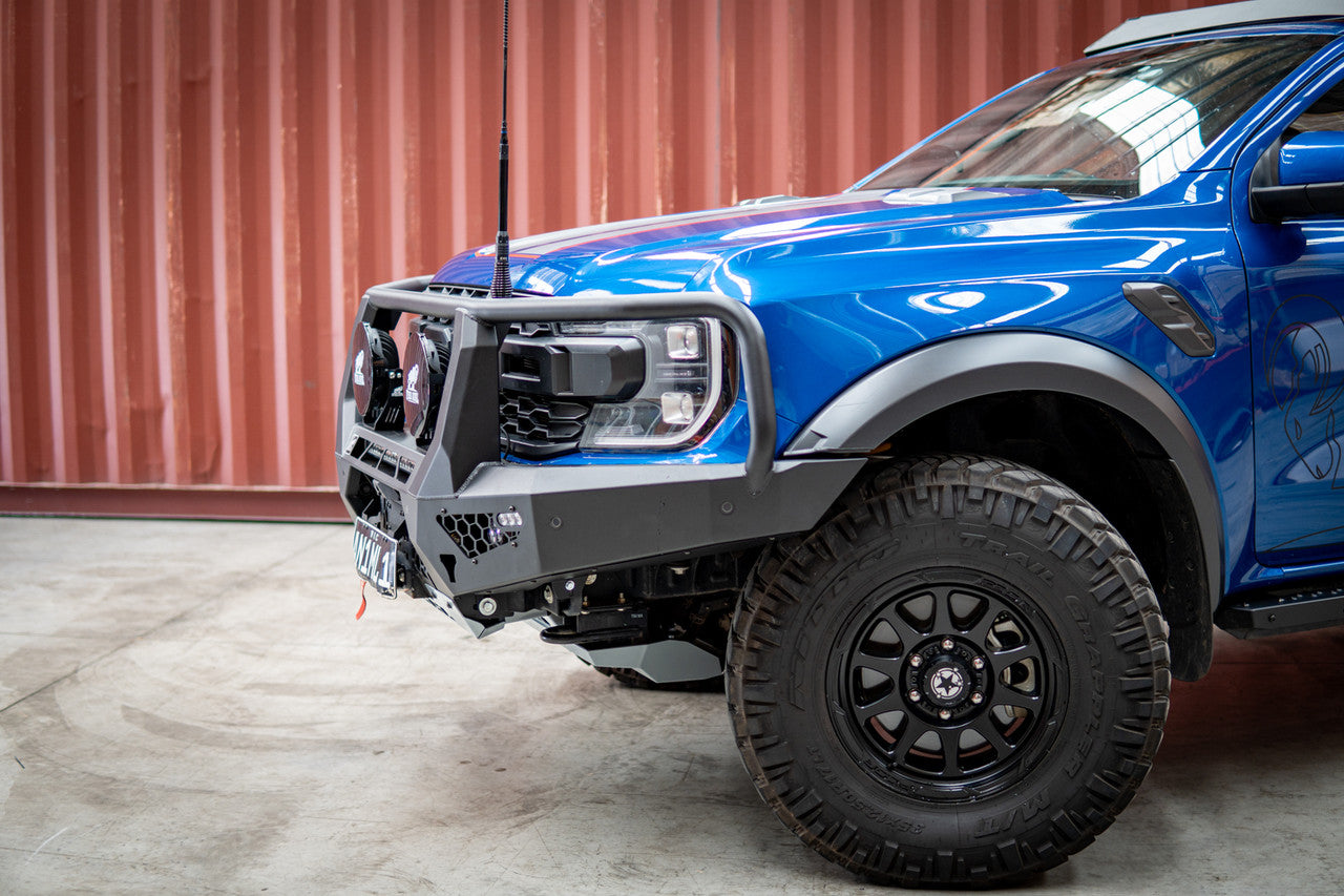 Toro bull bar with optional lights
