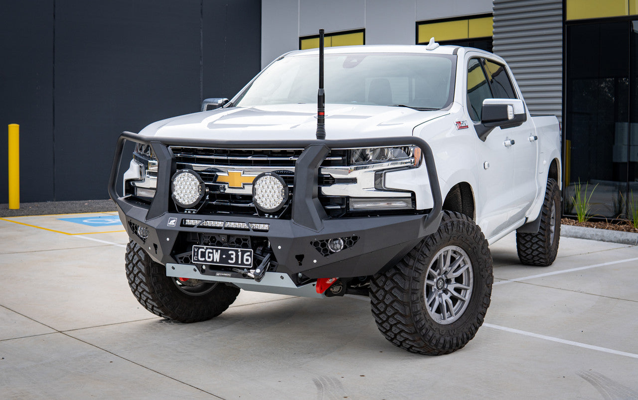 Chevy Silverado 1500 Toro bull bar with optional lights