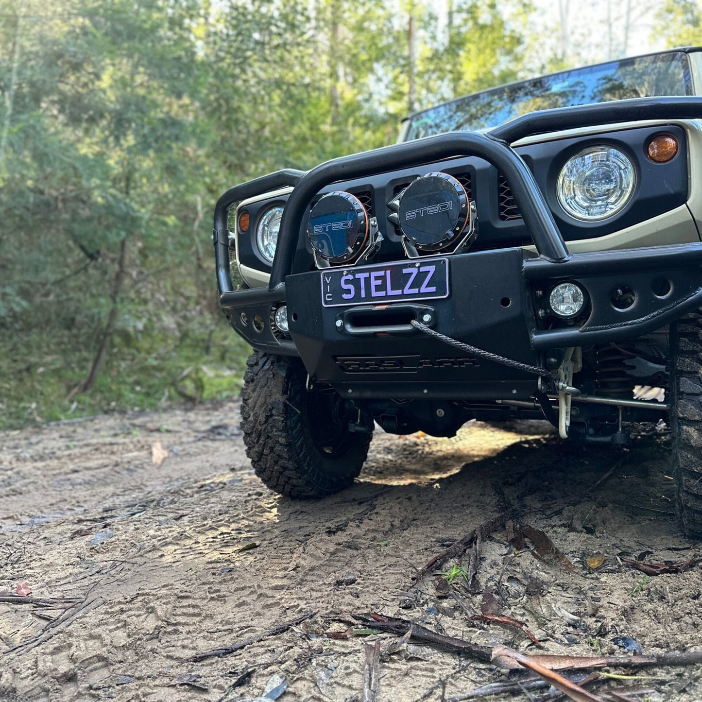 Suzuki Jimny XL Azza Bull Bar
