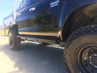 Toyota Hilux N80 ANGLED Rock Sliders / Side Steps - P/C Ally Checkerplate Tread